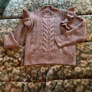 Cliche ruffled statement sleeve super soft sweater Size L